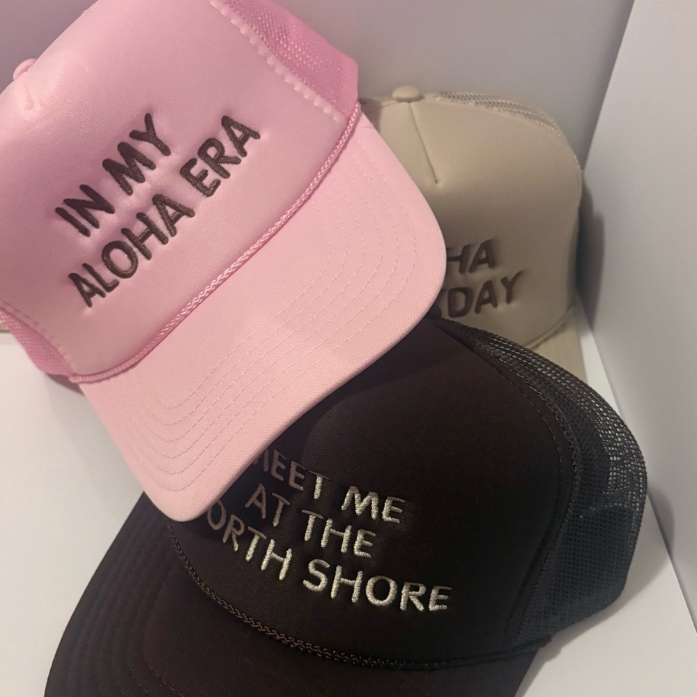 The Coconut Collective In My Aloha EraTrucker Hat NWT!
